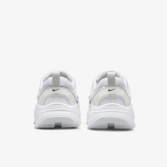 Nike Air Max Bliss Women's 11.5 White/White/Summit White - Picture 7 of 14